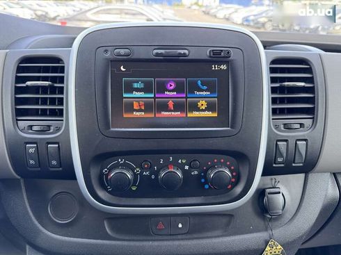 Renault Trafic 2019 - фото 17