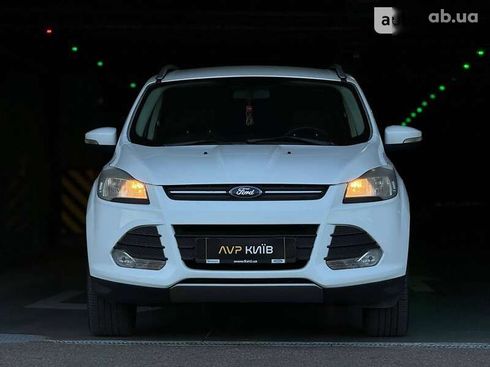 Ford Kuga 2013 - фото 4