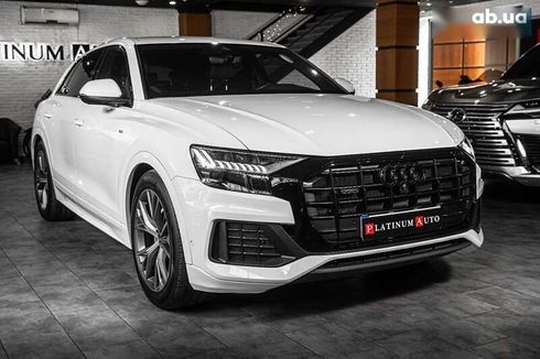 Audi Q8 2021 - фото 3