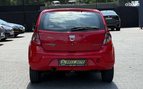Dacia Sandero 2010 - фото 5