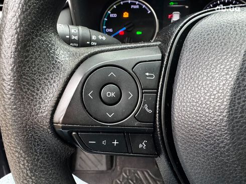 Toyota RAV4 2019 серый - фото 18