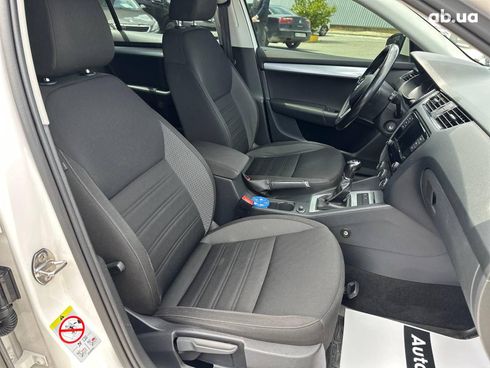 Skoda octavia a7 2017 белый - фото 28