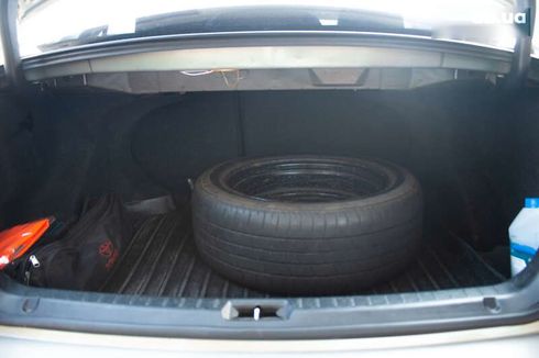 Toyota Avensis 2005 - фото 26