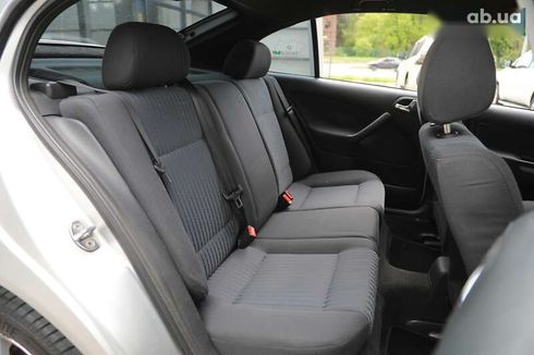 Skoda Octavia 2006 - фото 7
