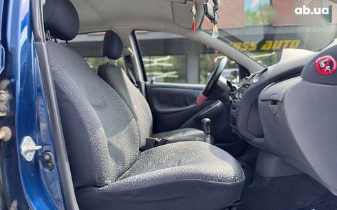 Toyota Yaris 2003 - фото 13