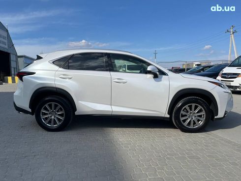 Lexus NX 2017 белый - фото 10