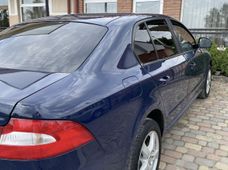 Продаж вживаних Skoda Superb 2012 року в Ужгороді - купити на Автобазарі