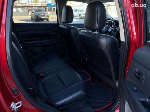 Mitsubishi Outlander 2014 - фото 23