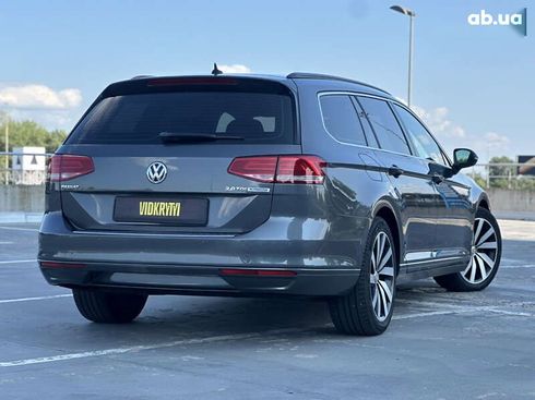 Volkswagen Passat 2015 - фото 18