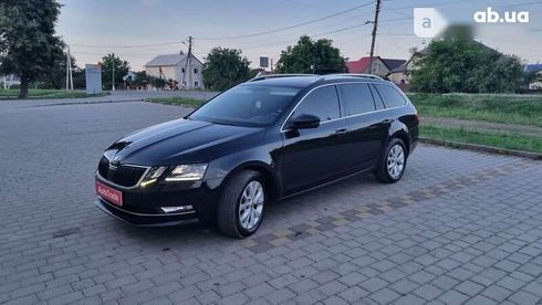 Skoda Octavia 2019 - фото 7