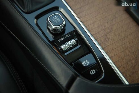 Volvo XC90 2018 - фото 21