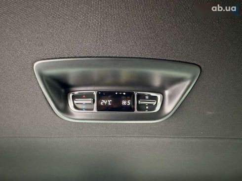 Mercedes-Benz V-Класс 2025 - фото 25