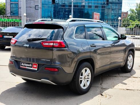 Jeep Cherokee 2016 серый - фото 13