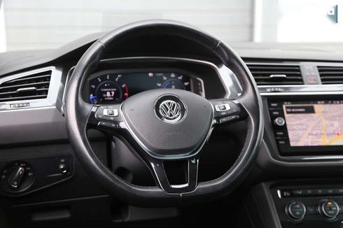 Volkswagen Tiguan 2019 - фото 16