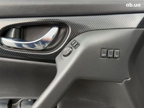 Nissan Rogue 2017 серый - фото 19