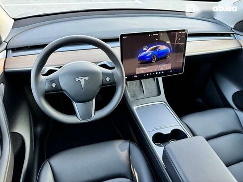 Tesla Model Y 2022 - фото 22