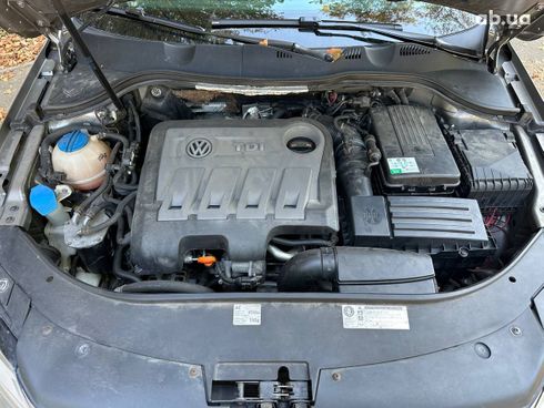 Volkswagen Passat 2012 коричневый - фото 17
