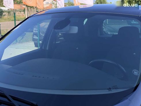 Renault Scenic 2015 - фото 13