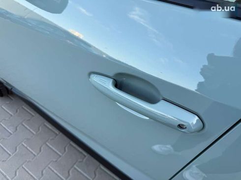 Toyota RAV4 2023 - фото 12