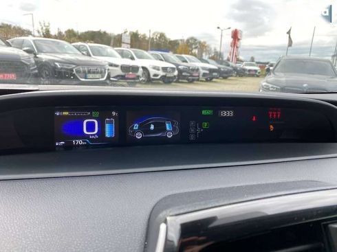 Toyota Prius 2022 - фото 16