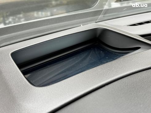 Audi A8 2016 серый - фото 43