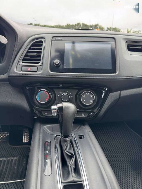 Honda HR-V 2021 - фото 12