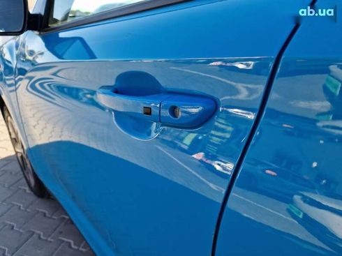 Hyundai Kona Electric 2022 - фото 18
