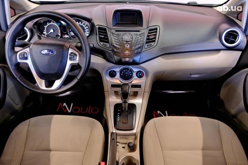 Ford Fiesta 2018 черный - фото 7
