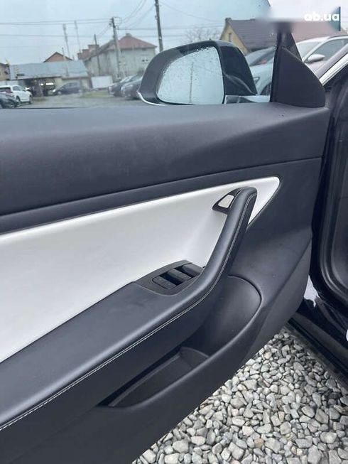 Tesla Model 3 2019 - фото 7