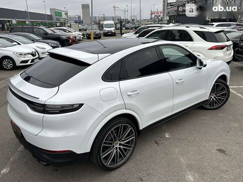 Porsche Cayenne Coupe 2019 - фото 30