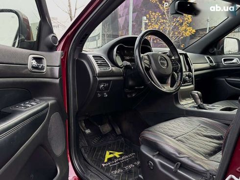 Jeep Grand Cherokee 2017 - фото 14