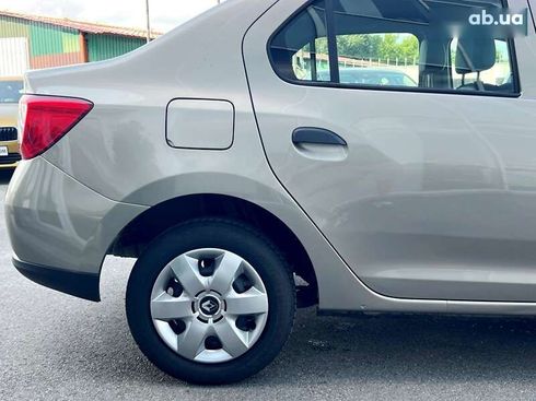 Renault Logan 2015 - фото 15