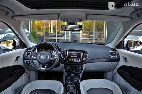 Jeep Compass 2018 - фото 10