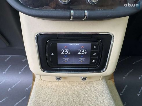 Bentley Bentayga 2018 - фото 26