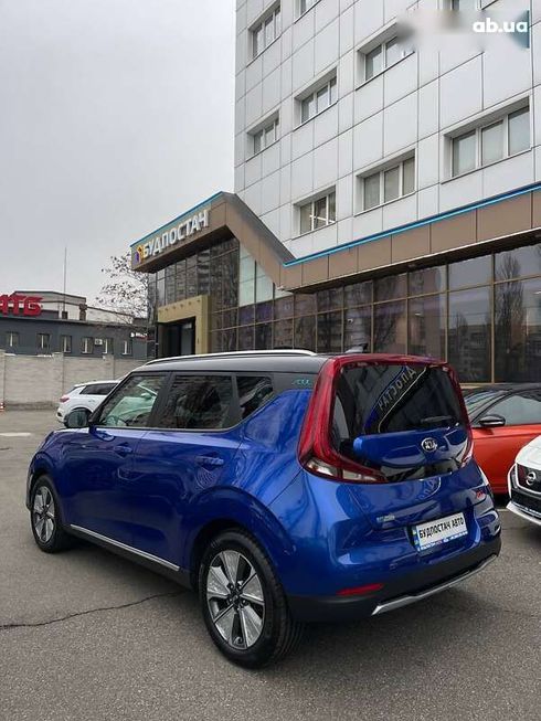 Kia Soul EV 2020 - фото 17