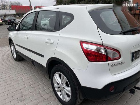 Nissan Qashqai 2010 - фото 24