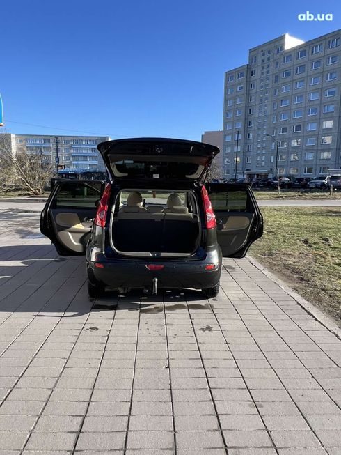 Nissan Note 2006 черный - фото 4