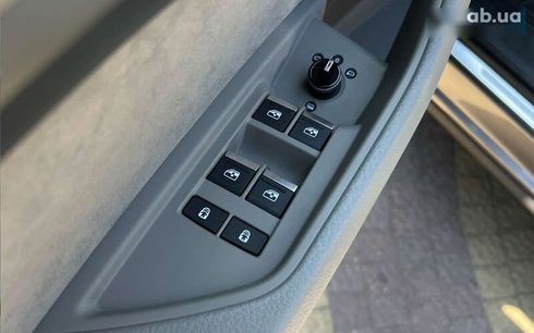 Audi E-Tron 2021 - фото 17