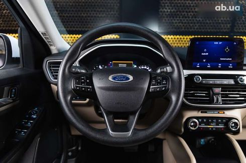 Ford Escape 2021 - фото 17