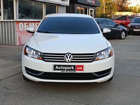 Volkswagen passat b7 2011 белый - фото 2