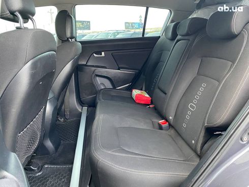 Kia Sportage 2010 серый - фото 11