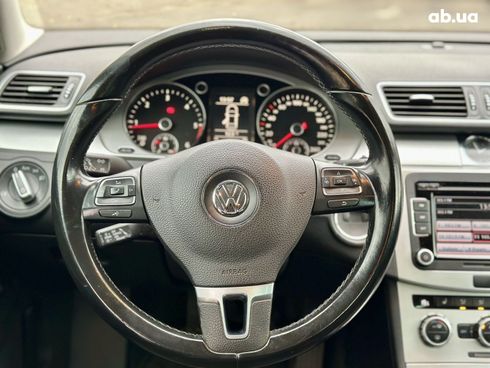 Volkswagen Passat 2013 белый - фото 13