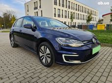 Продажа б/у Volkswagen e-Golf 2015 года в Житомире - купить на Автобазаре