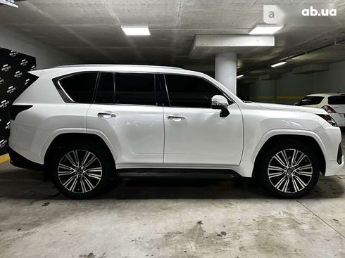 Lexus LX 2022 - фото 5