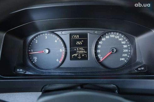 Volkswagen Transporter 2017 - фото 15
