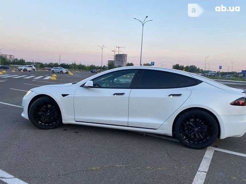 Tesla Model S 2016 - фото 10