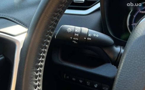 Toyota RAV4 2019 - фото 19