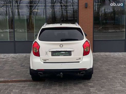 SsangYong Korando 2012 - фото 4