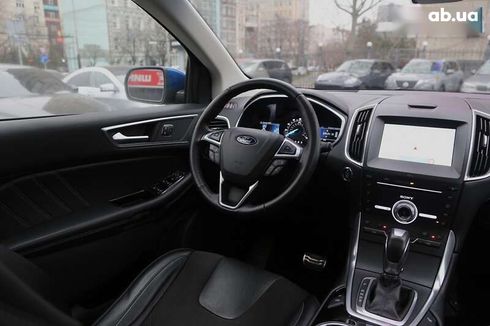 Ford Edge 2017 - фото 12