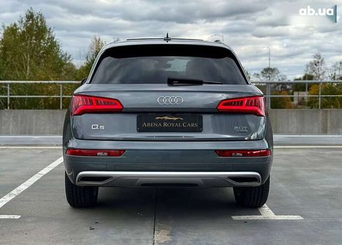 Audi Q5 2018 - фото 14
